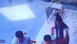 Börekçide dehşet: Kulağını kesip...