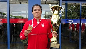 Busenaz Sürmeneli: 2024 yılının olimpiyat altın madalyasına kapıdan bakıyor gibi hissediyorum