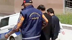 Duraktaki yolcunun cep telefonunu çalan 3 şüpheli...