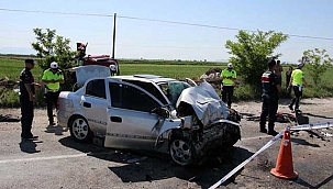 Feci kazada 7 aylık hamile kadın ve annesi...