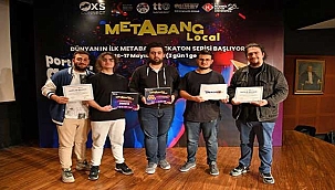 Gençler metaverse evrende yarıştı