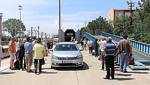 Gurbetçilerin Türkiye'ye girişi başladı