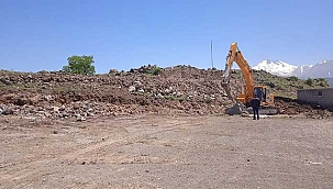 İncesu Belediyesi'nden Kanlıçardak Mahallesi'nde Yol Genişletme Çalışması