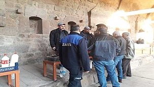 İncesu Belediyesi Zabıta Ekipleri Yoğurt Pazarında Detimlerde Bulundu