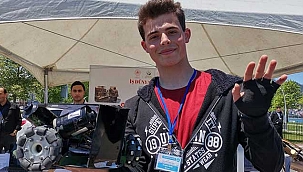 Liseli Muhammet'ten 1,5 ayda insansız kara aracı!