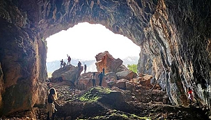 Mağara kilise kaçak kazılarla talan ediliyor