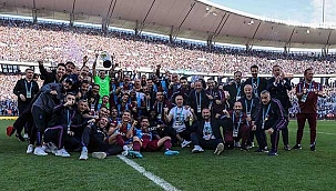 Şampiyon Trabzonspor en yüksek puan rekorunu kaçırdı
