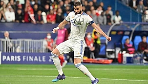 Şampiyonlar Ligi'nde sezonun en iyisi Karim Benzema!