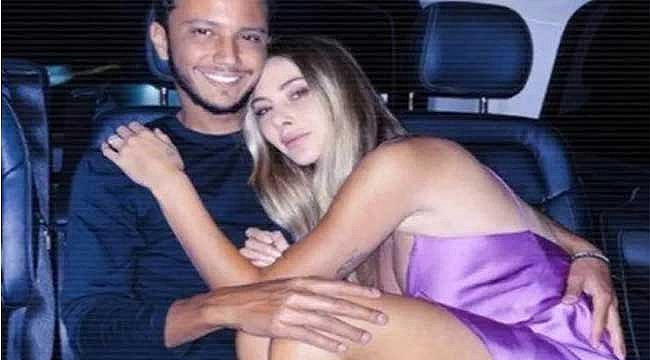 Şeyma Subaşı'nın eski aşkı Mohammed Alsaloussi'den yeni aşk pozları!