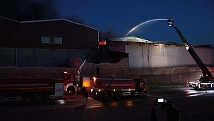 Son Dakika: Geri dönüşüm fabrikasında yangın!