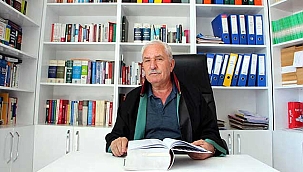 36 yıl öğrentmenlik yaptıktan sonra 70 yaşında avukat oldu