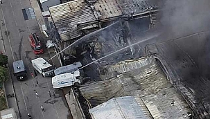 4 saat süren yangında TOMA'lar 550 ton su sıktı