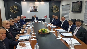 Başkan İlmek, İncesu Organize Sanayi Mütevelli Heyeti Toplantısına Katıldı