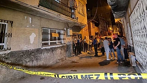 Birlikte yaşayan çifte evlerinde silahlı saldırı!