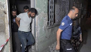 Çatıda gezen hırsızlık şüphelileri saklandıkları depoda...