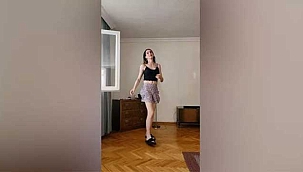 Çukur'un Timsah'ı Meli Bendeli'den olay yaratan mini etekli dans!