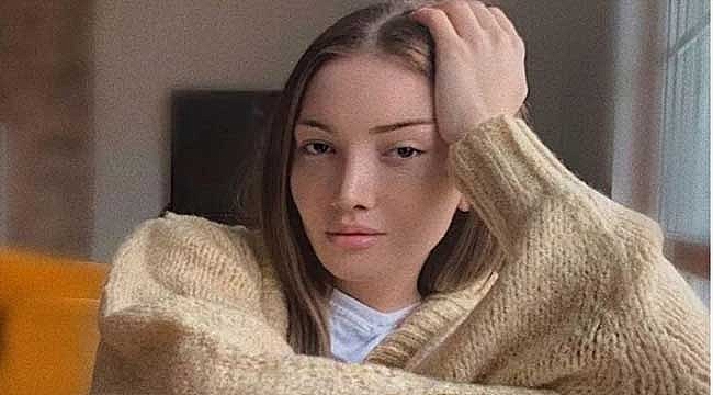 Danla Biliç bikinili pozuyla olay oldu!