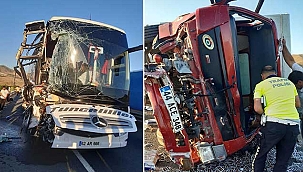 Feci kazada yolcu otobüsü, kargo kamyonuna çarptı! 