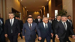 İl Başkanı Şaban Çopuroğlu, 4'üncü Kültepe Ekonomi Zirvesi’ne Katıldı