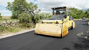 Melikgazi'de Asfalt Atağı Sürüyor