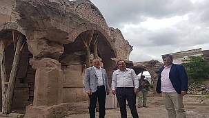 Restorasyonu devam eden Kilise’de teknik inceleme