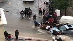 Şiddetli yağmur; yollar göle döndü, evleri su bastı