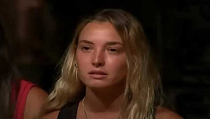 Survivor sonrası Sude'den ilk paylaşım! Derin sırt dekolteli paylaşımıyla...