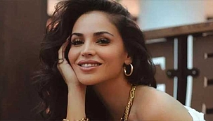 Twerk videosuyla olay olmuştu! Berna Keklikler'den olay yaratan pozlar! 