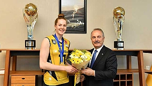 VakıfBank'ta Isabelle Haak ile yollar ayrıldı