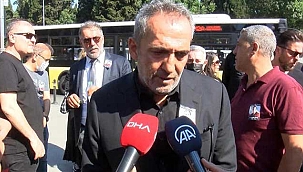 Yavuz Bingöl'den annesinin cenaze töreninde sitem! 