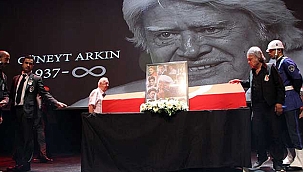 Yeşilçam efsanesi Cüneyt Arkın son yolculuğuna uğurlandı