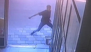 Çay ocağında oturan husumetlisini bıçakladı işte o anlar 