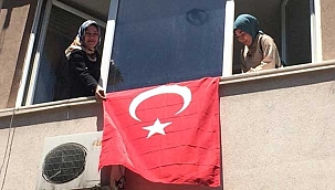 Cumhurbaşkanı Erdoğan’ın Mitingi Öncesi Kayseri Türk Bayrakları ile Donatıldı