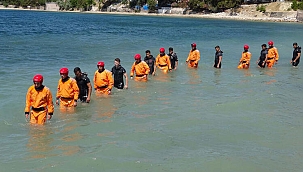  Deniz polisi arama-kurtarma ekiplerinden 'hayat kurtaran' eğitim