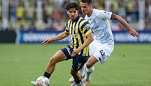 Fenerbahçe - Ukrayna ekibi Dinamo Kiev'e : 1-2 yenildi