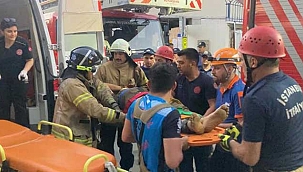 İnşaatta toprak kayması: 2 yaralı