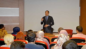 Kayseri’de Sağlık Çalışanlarına NRP Eğitimi