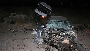 Son Dakika: 3 aracın karıştığı zincirleme kaza: 5 yaralı