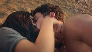  Tuba Büyüküstün ve Murat Boz'un öpüşme sahnesi olay oldu 