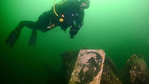 1999 Depreminin izleri, deniz altında ilk günkü gibi duruyor 