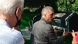 Annesi Son Yolculuğuna Uğurlandı!