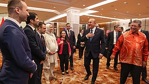Bakan Mevlüt Çavuşoğlu’nun Malezya temasları