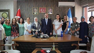 Bakan Muş’tan AK Parti Kayseri İl Kadın Kollarına Ziyaret