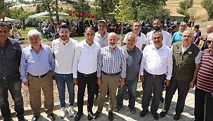 Başkan Güneş, Höbek Mahallesi’nde Düzenlenen Pilav Şenliğine Katıldı