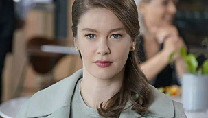 Burcu Biricik Bikinili Pozlarıyla Kasıp Kavurdu!