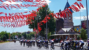 Erciyes’te Uluslararası Bisiklet Yarışları Devam Ediyor 