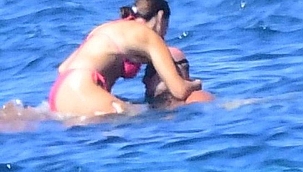 Erol Özmandıracı Genç Bir kadınla Bodrum'da Yakalandı