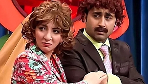 Göğüs Dekolteli Pozuna İlk Yorum Sevgilisinden Geldi