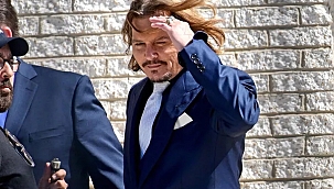 Johnny Depp’in Eski Sevgilisi Ellen Barkin’in İfadesi Şoke Etti!
