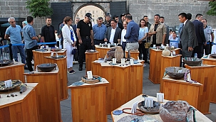 Kayseri Altın Eller Geleneksel El Sanatları Festivali Başladı